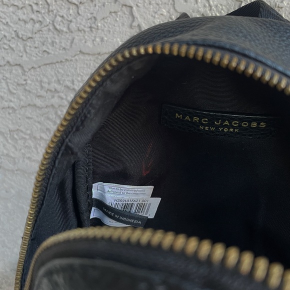 MARC JACOBS Black Pebbled Leather Mini Backpack Everyday Explorer Backpack Bag - Picture 13 of 17